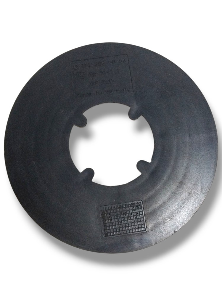 Suporte De Borracha Da Mola Mercedes Cls 500 2005 2006 Preto