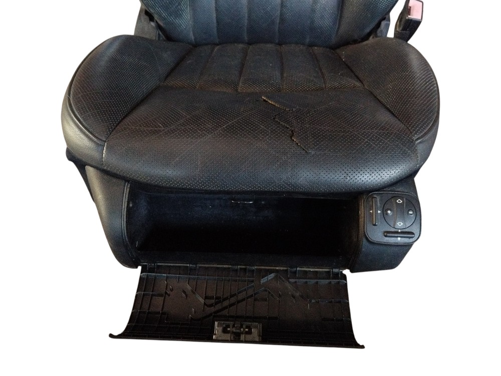 Banco Dianteiro Direito Mercedes Cls 500 2005 2118602469 Preto 6