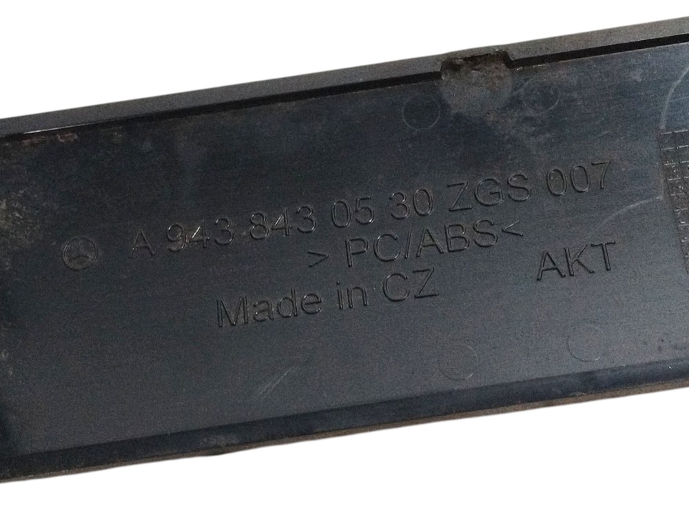 Acabamento Capa Rádio Mercedes Actros2651 2022 A9438430530 6