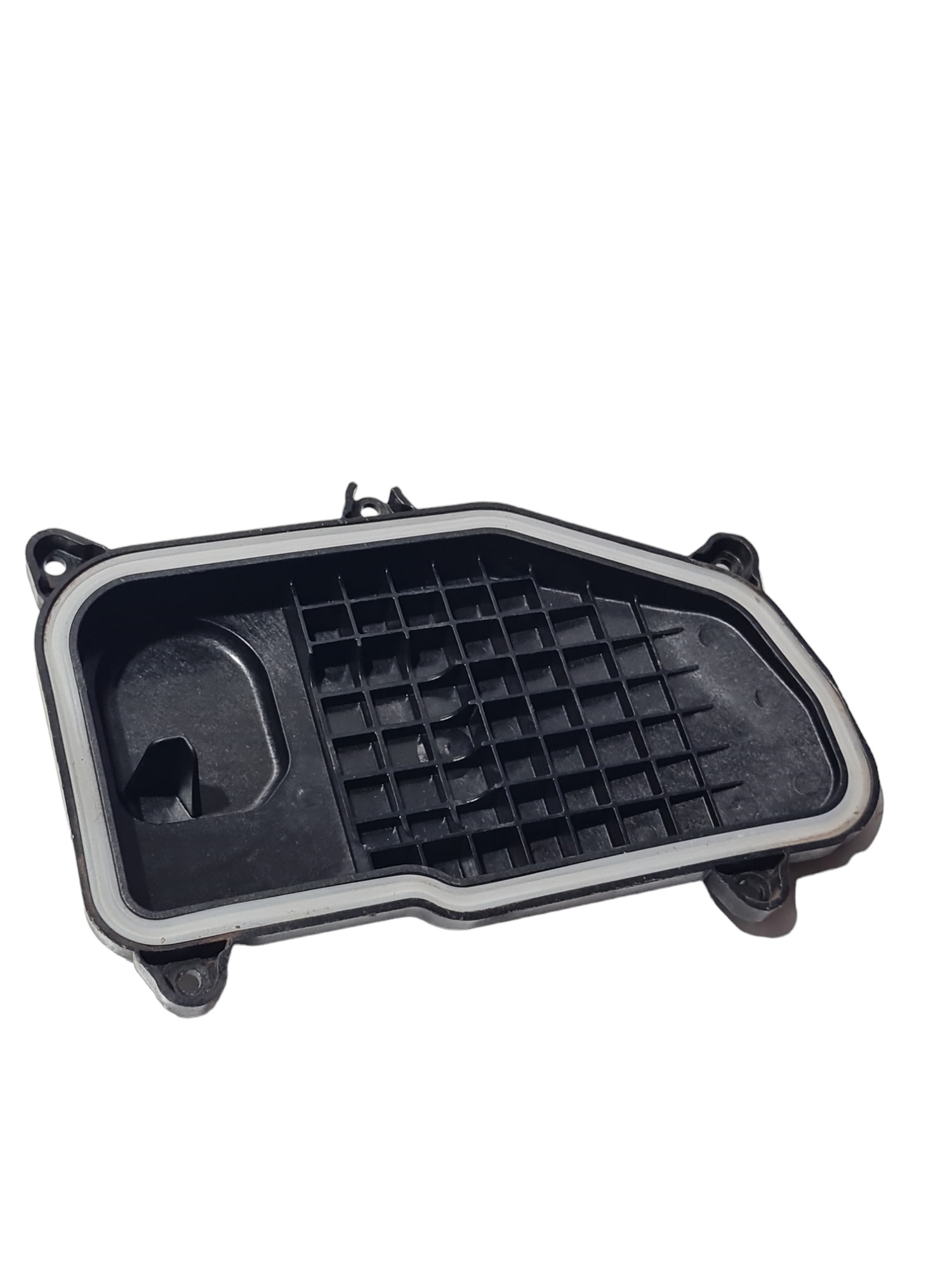 Tampa De Vedação Do Farol Audi Q3 2018 3