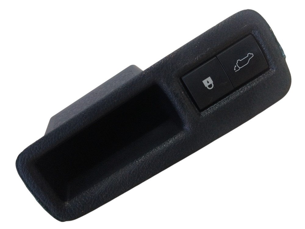 Painel De Controle Do Porta Malas I/lexus Nx300h Luxury 2019 4