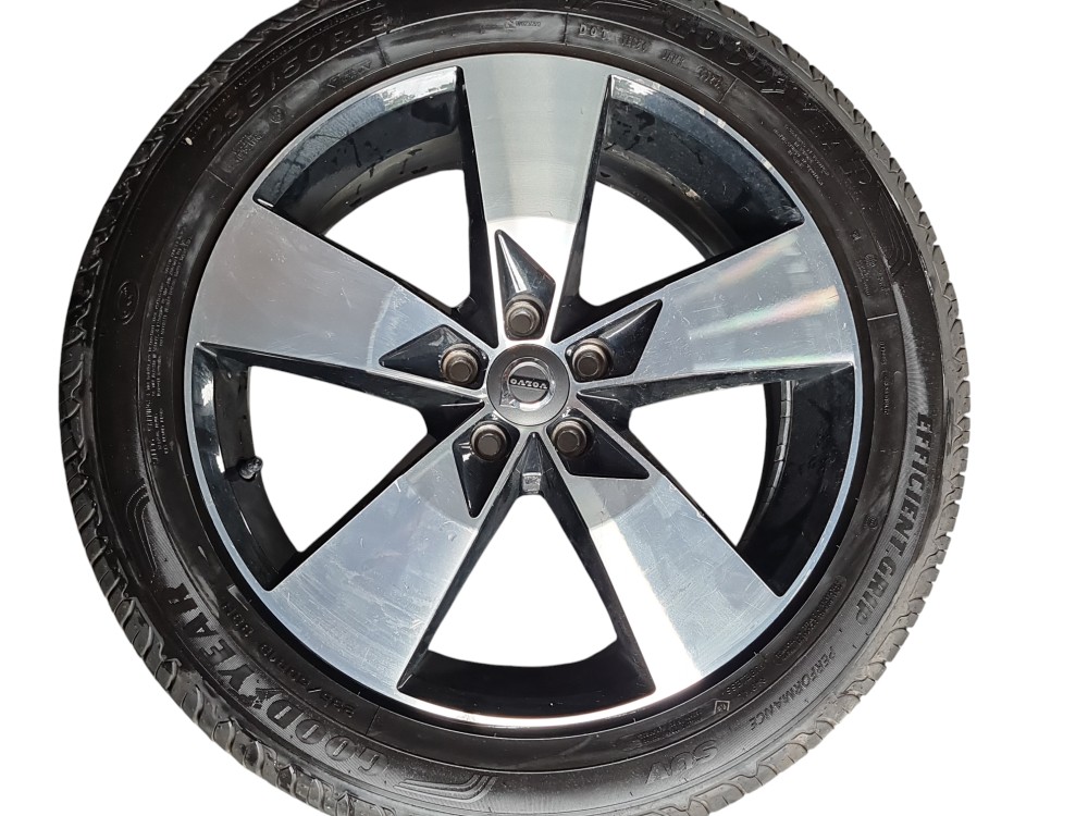 Un. Roda C Pneu 235/50r19 Aro 19 Xc40 T5 2020 31471554 3
