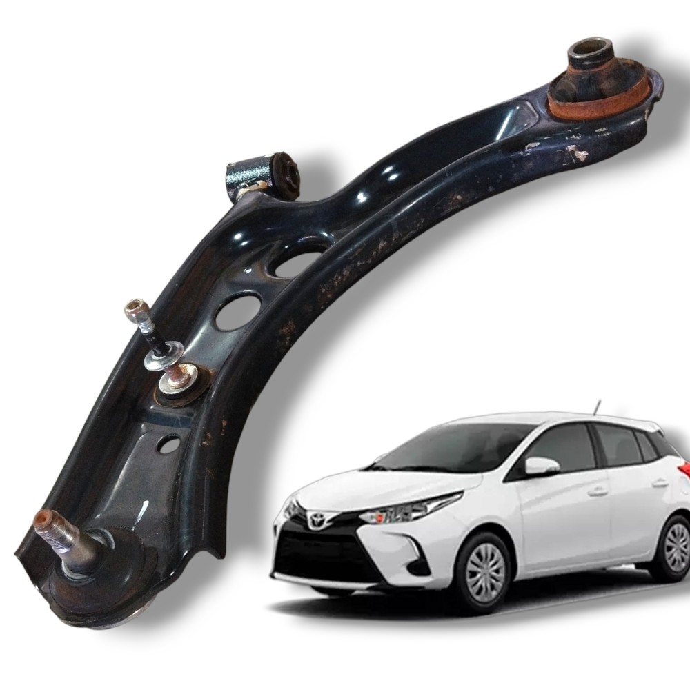 Bandeja Le suspensão dianteira Toyota Yaris 2023 original 1