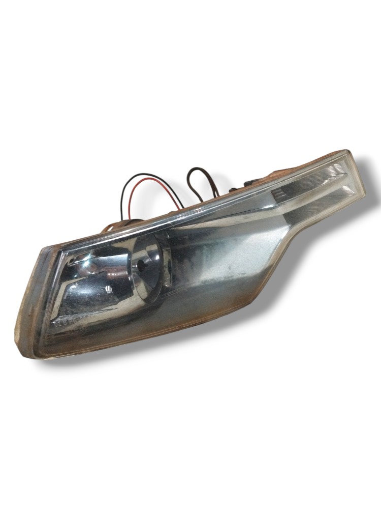 Farol d milha dianteiro direito Citroen C5 2009 2010 detalhe