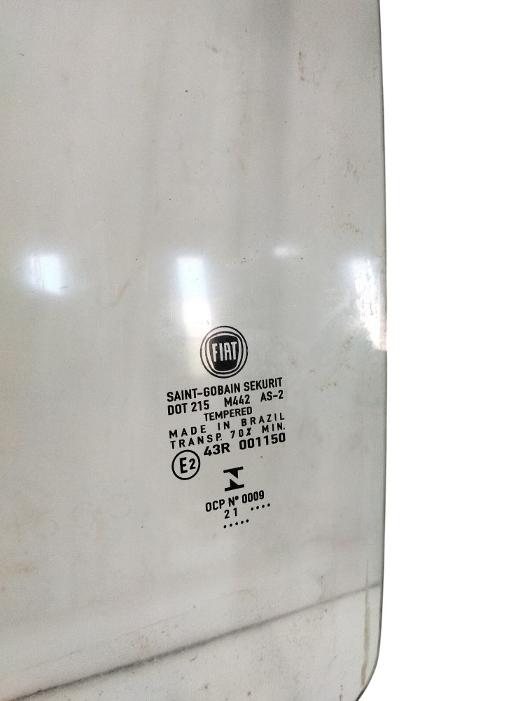 Vidro Lateral Dianteiro Porta Fiat Fiorino 2021 Original 6