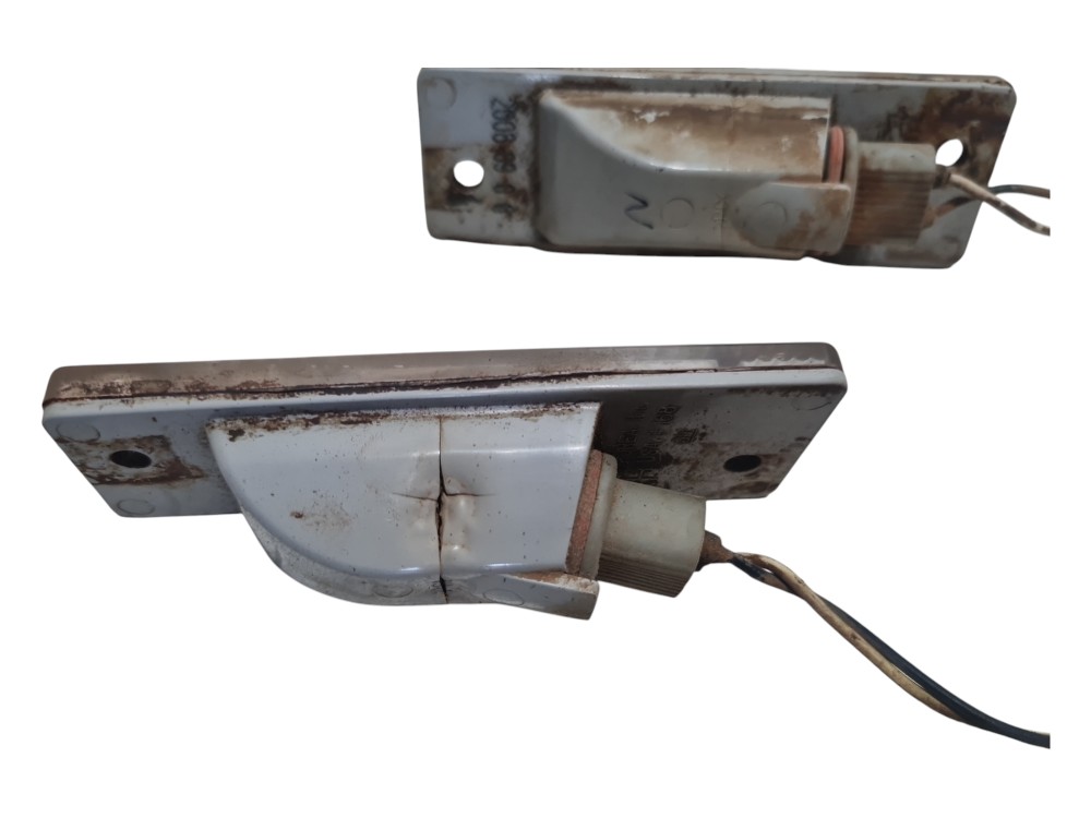 Luz Placa Lanterna Traseira Chevrolet Captiva Sport 2009 6