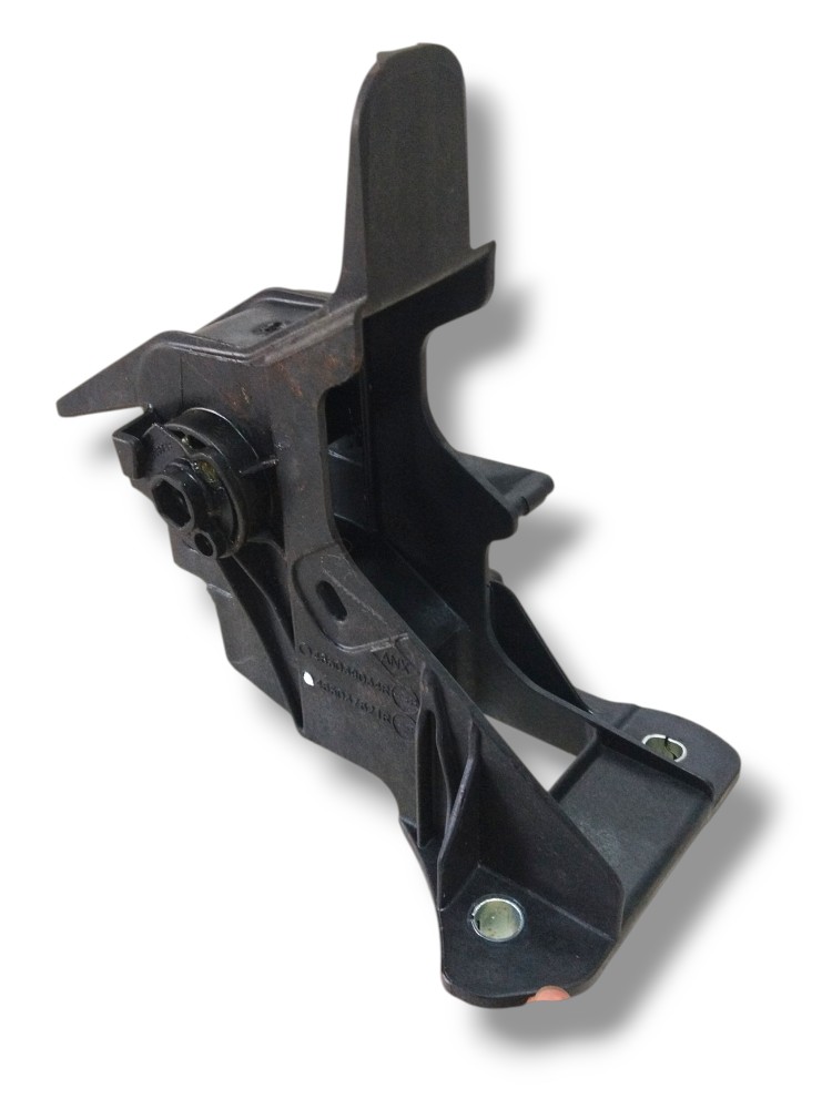 Suporte do pedal da embreagem do Renault Sandero Logan 2023 1