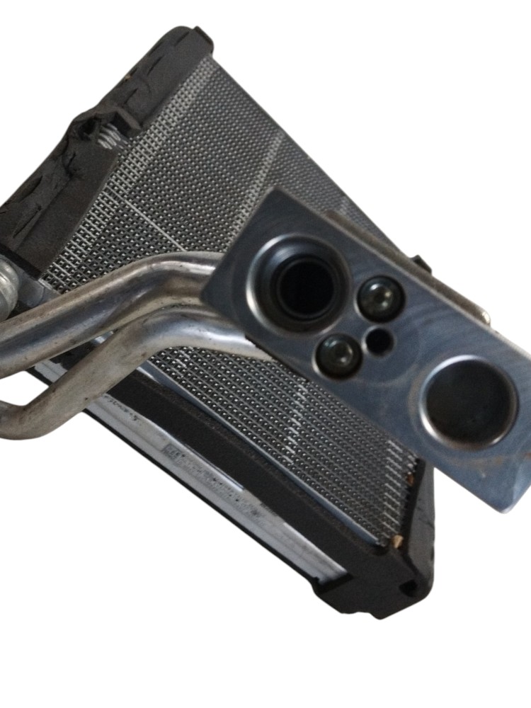 Radiador Ar Condicionado Quente Renault Kangoo 2024 2025 7