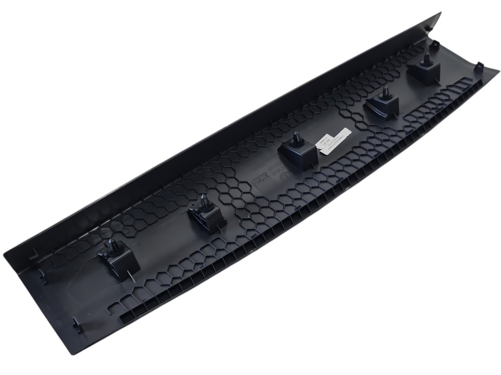 Moldura Superior Interna Porta Malas Jeep Commander 2022 4