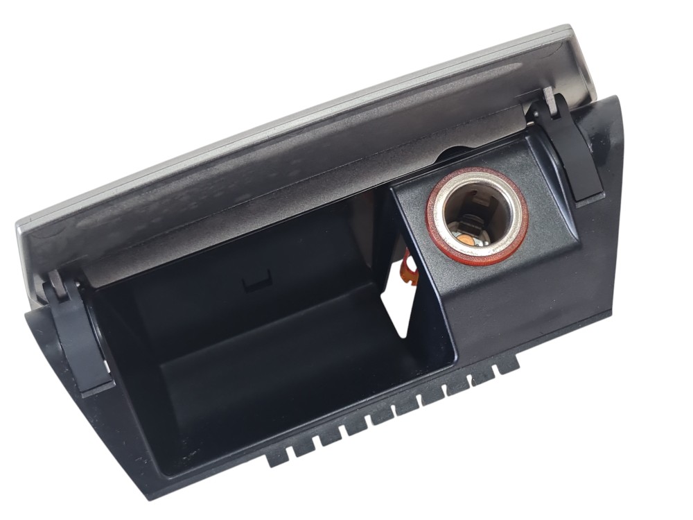 Porta Treco Painel C Acendedor Ford Focus 2013 8m51a048k37 6