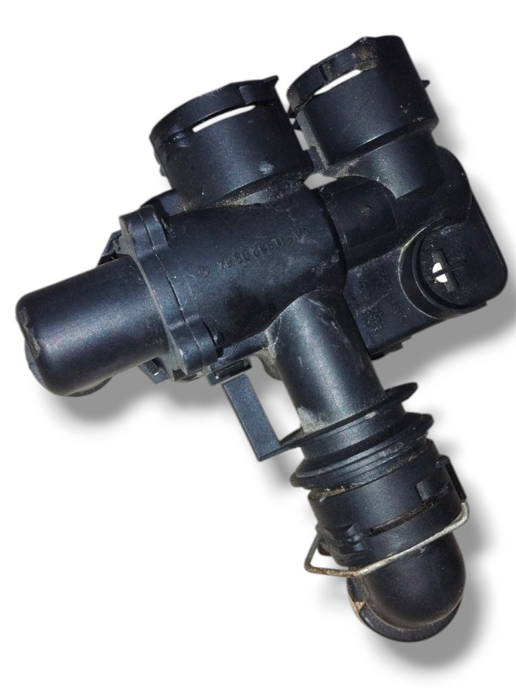 Válvula Aquecedor de Água Mercedes CLS 500 2005 A2118320584