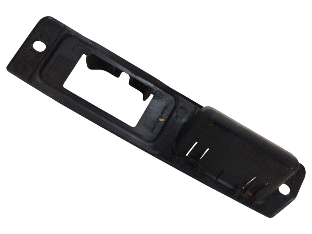 Moldura Fechadura Tampa Traseira Mercedes Classe C 230 2002 2