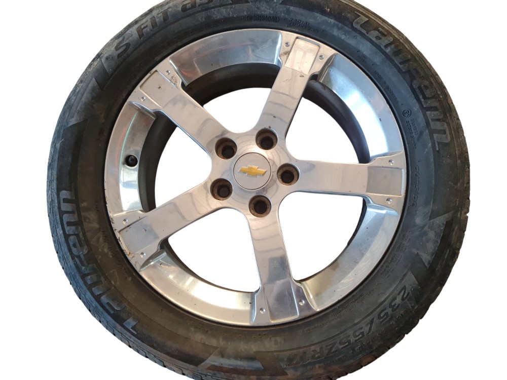 Roda Com Pneu Liga Leve 17 Chevrolet Captiva Sport Ano 2009 Prata 2