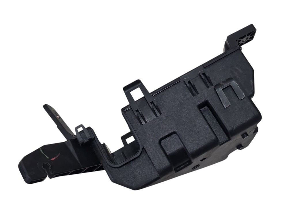 Capa Inferior Caixa Fusíveis Byd Tan 2024 Ste-3722600 3