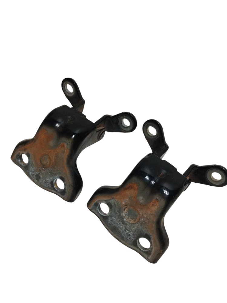 Dobradiças da porta traseira Chevrolet Captiva 2009 ORIGINAL 1