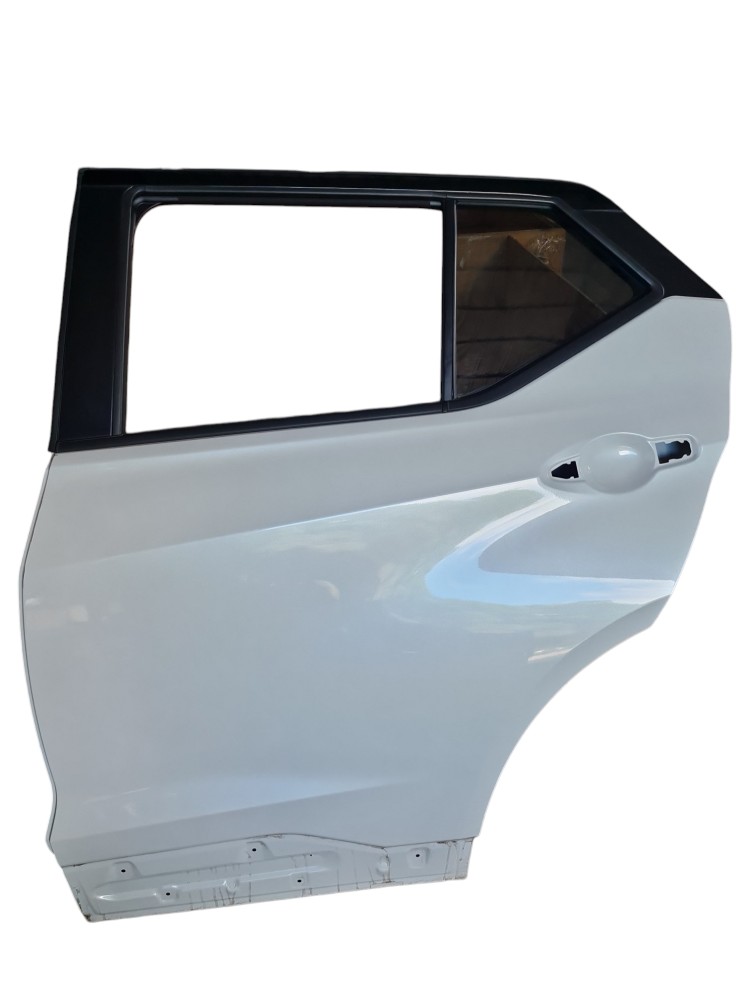 Porta Traseira Esquerda Nissan Kicks 2022 2023 2024 Filé Traseira Esquerdo 6