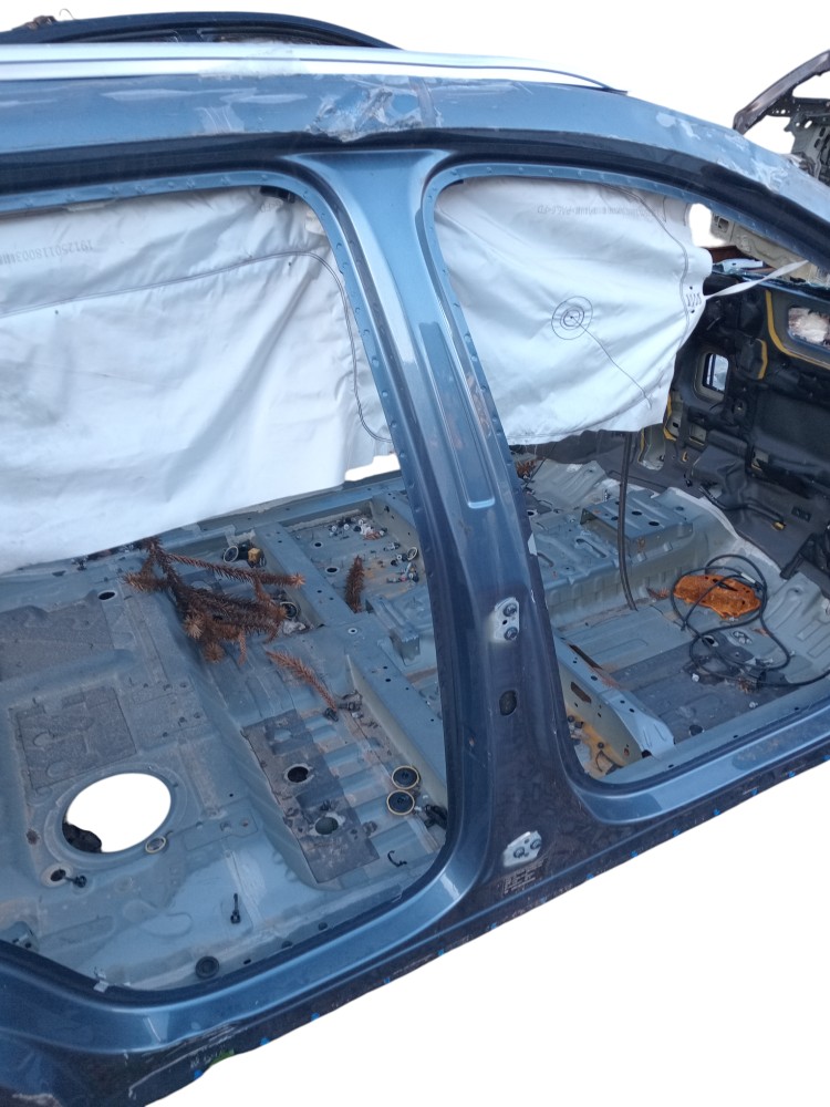 Coluna e caixa de ar carroceria Byd Song Pro 2025 4