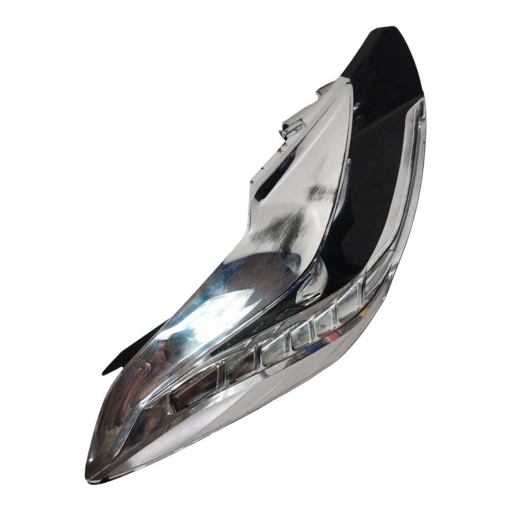 Acabamento Interno Farol Direito Citroen Ds5 2015 Original 6