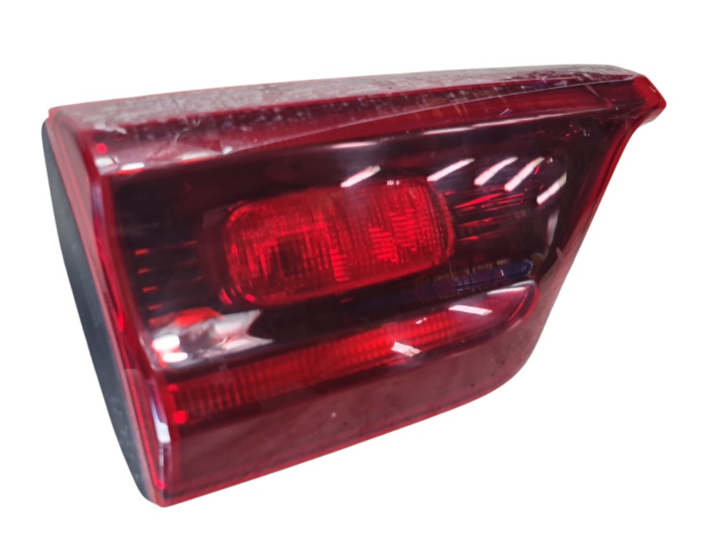 Lanterna tampa traseira esquerdo Kia Sportage 2019 2020 2