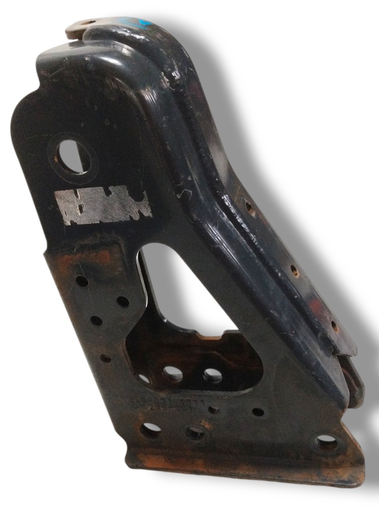 Suporte Dianteiro Esquerdo d Cabine Mercedes Actros2651 2022 1