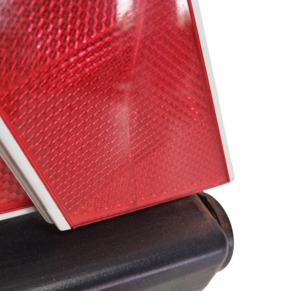 Triângulo Sinalização Emergência Original Fiat Jeep Detalhes 4