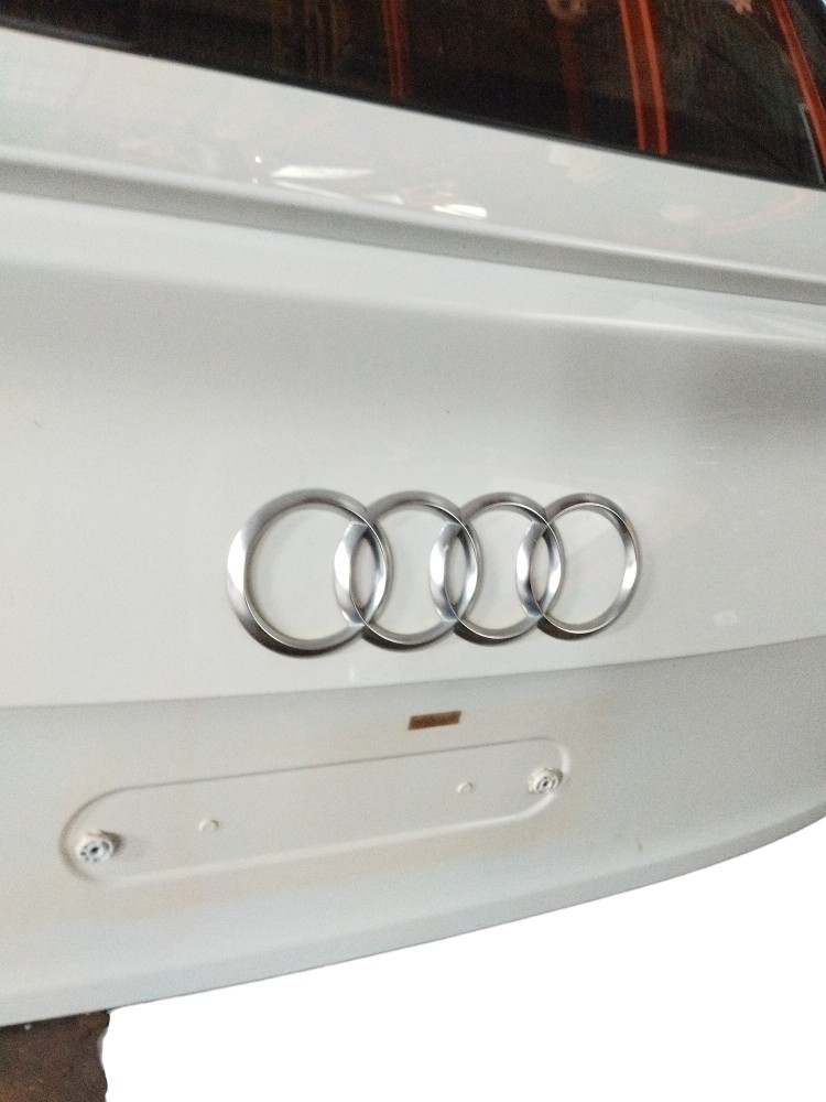 Tampa traseira com vidro Audi Etron elétrico 2022 ORIGINAL 7