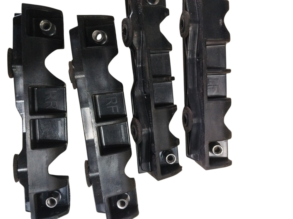 Conjunto suporte Rack de teto do Nissan Kicks 2024 ORIGINAL 5