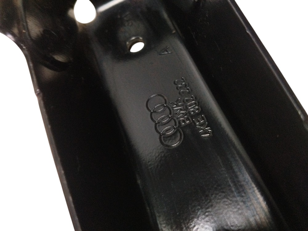 Suporte do motor de acionamento Audi Etron 2022 ORIGINAL 5