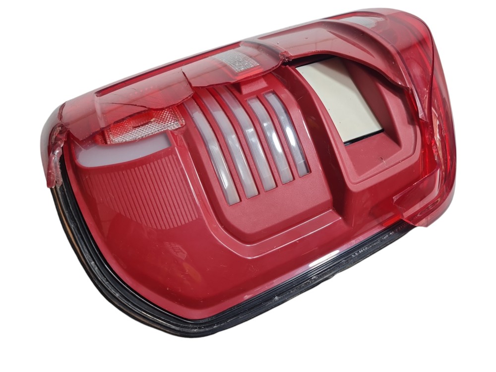 Lanterna Traseira Direita Ram Rampage 2023 Detalhe 4