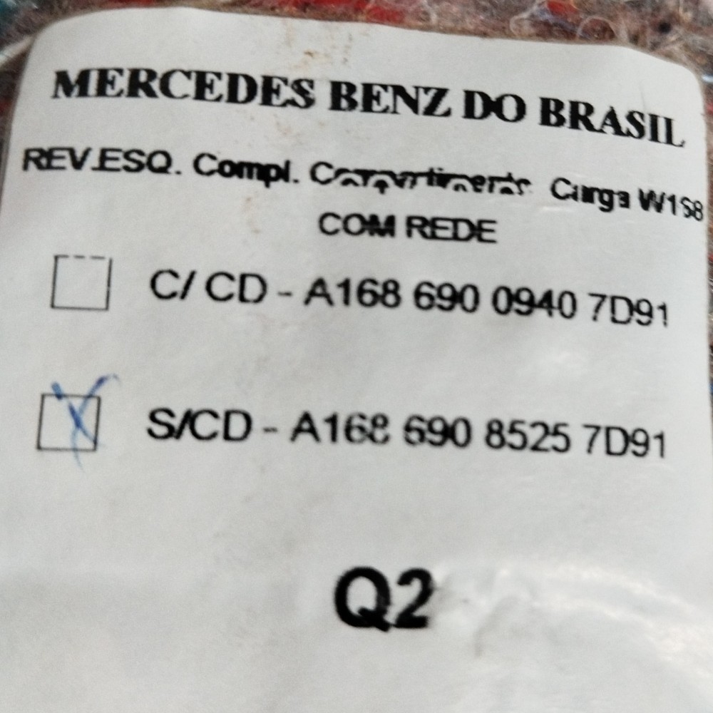 Acabamento Esquerdo Porta-malas Mercedes Benz Classe A 160 6
