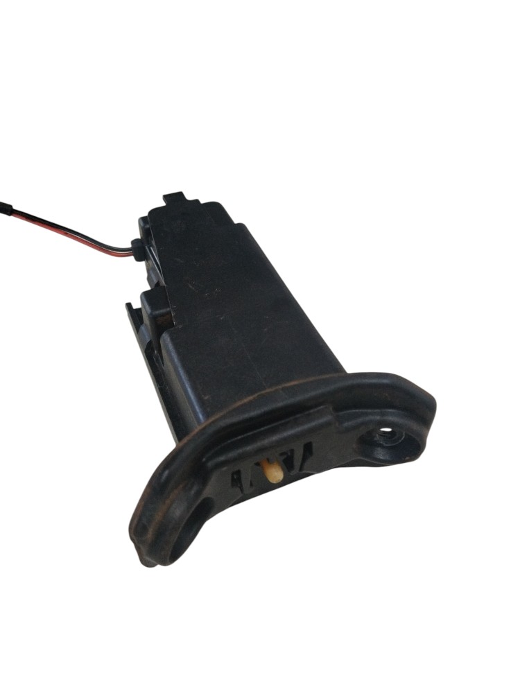 Trava Da Portinhola Do Tanque Chevrolet Captiva 2009 A 2015 7