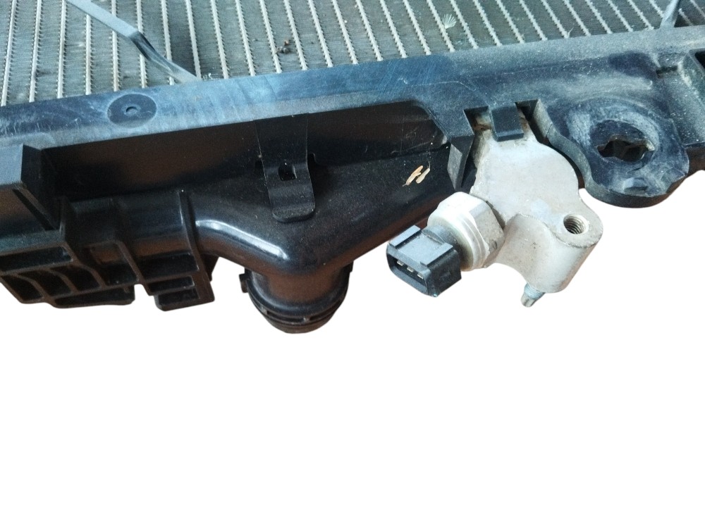Condensador Ar Volvo Xc90 2021 Original 31457613 Bom Estado 9