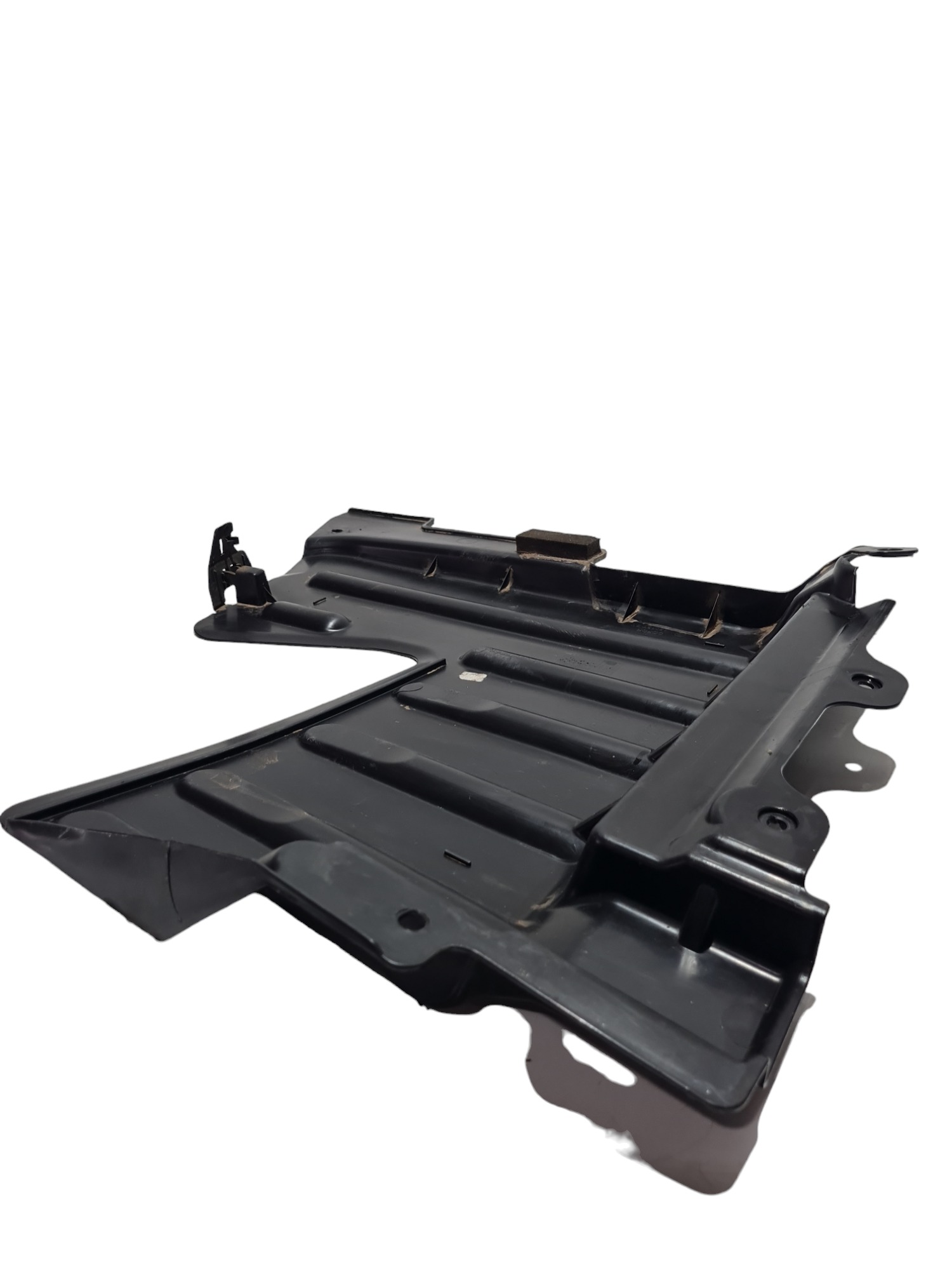 Protetor Tanque Esquerdo Detalhe Peugeot 2008 Cod 9815025380 Preto 2018 3