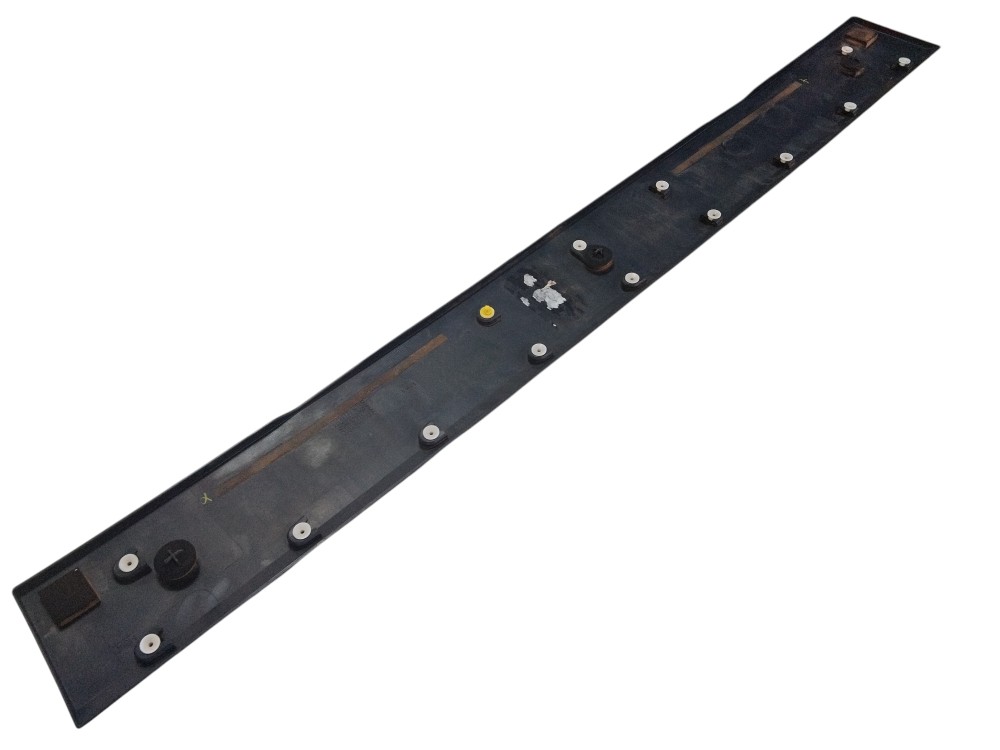Friso Tampa Traseira Land Rover Discovery 4 2015 Dgp000184 2