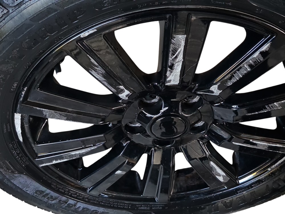Pneu Roda 255/55r19 Aro 19 Discovery 4 2015 Detalhe Goodyear 3