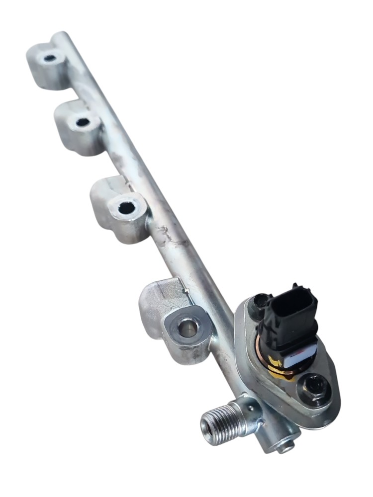 Flauta bicos injetores e sensor pressao Yaris CROSS 2026 2