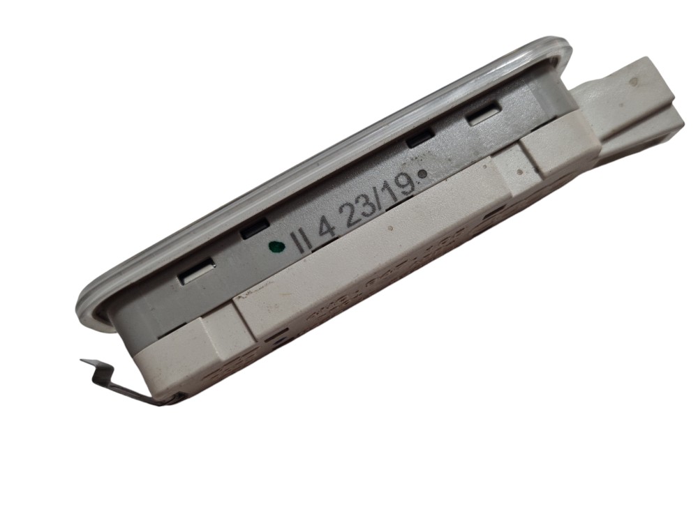 Luz Cortesia Quebra Sol Audi A4 Avant 2019 4m0947105 4