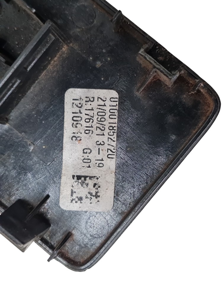 Tampa Falsa Radio Fiat Fiorino Working Ano 2021 Original 6
