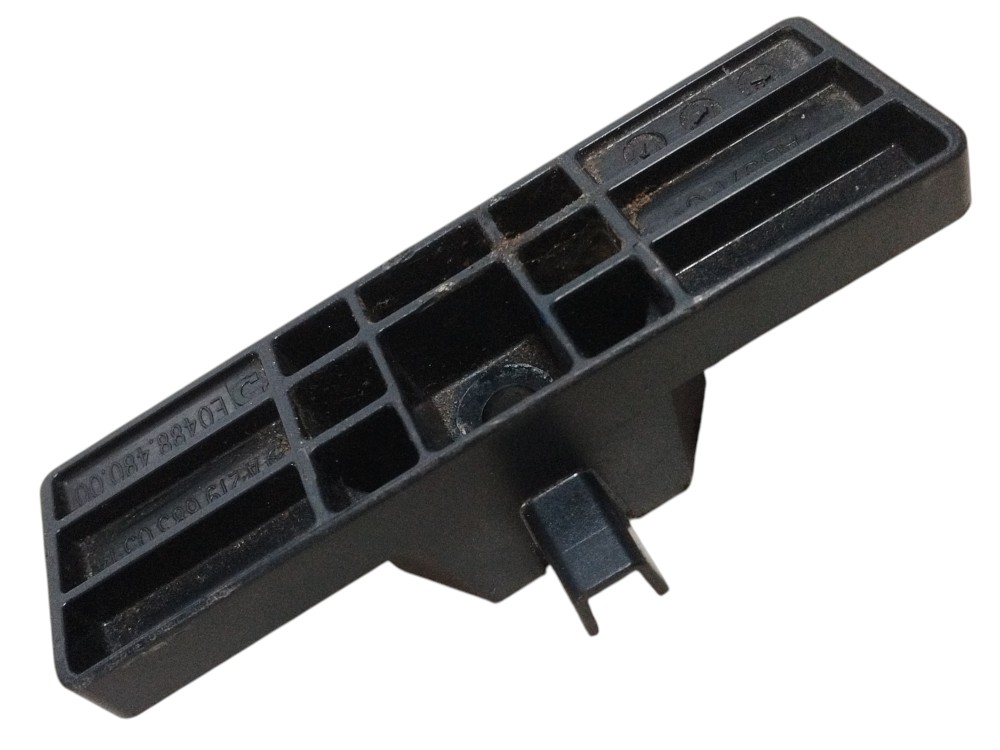 Suporte Traseiro Console Central Mercedes Cls 500 2005 Usado 6