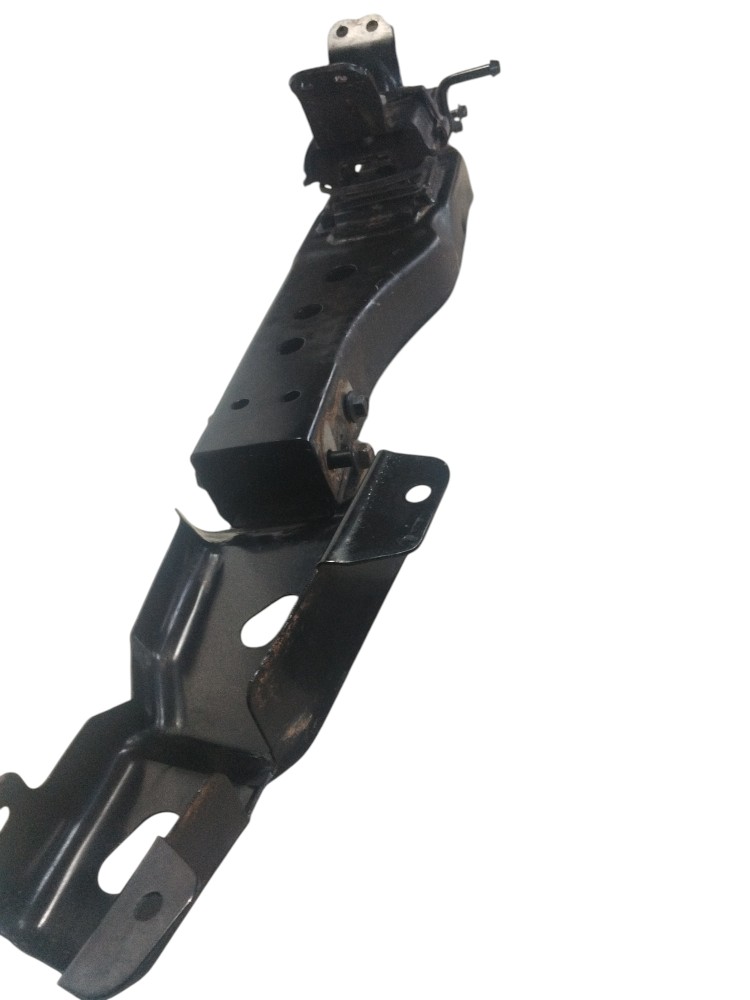 Travessa do suporte do câmbio  automático Gwm Tank 300 2026 3