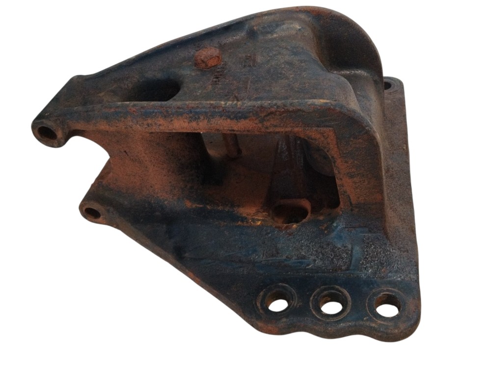 Suporte Mola Caminhão Volvo Vm 330 2021 10221 9c03161 Usado 3