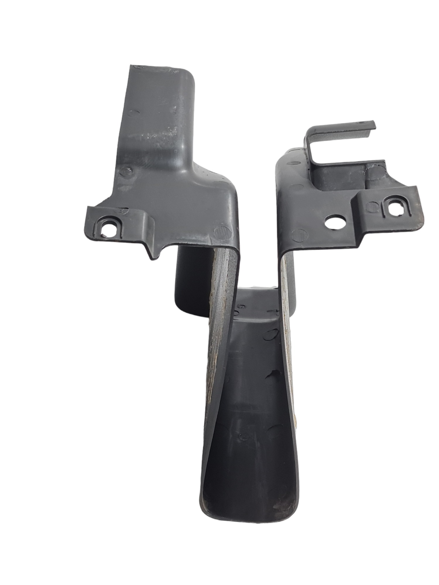 Moldura Inferior Coluna De Direção Volvo New Fh Fh540 2023 4