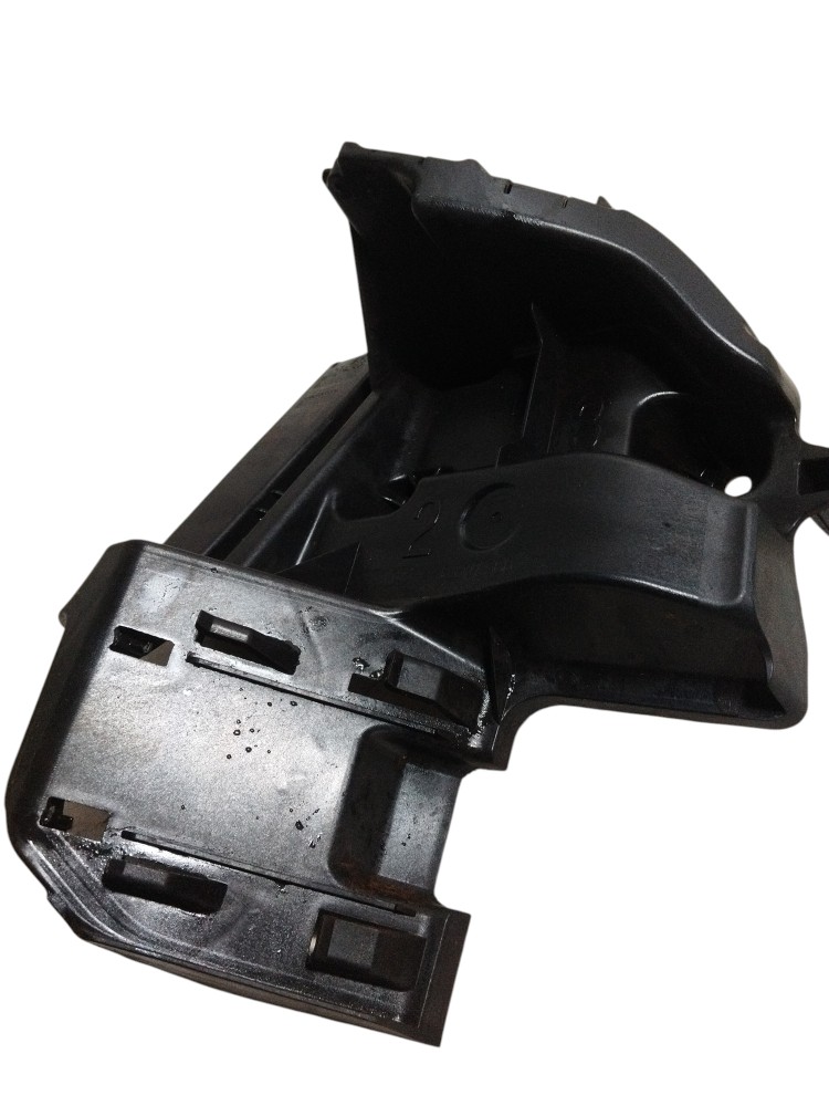 Tampa da grade para choque dianteiro Audi Etron 22 ORIGINAL 1