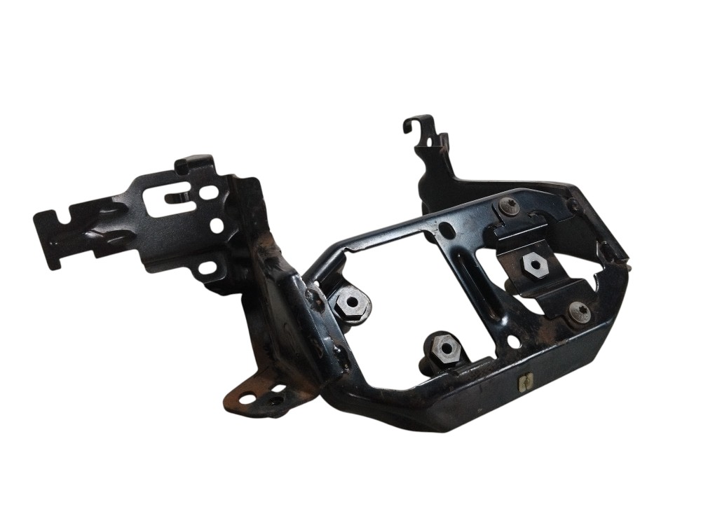 Suporte Fixação Painel Mercedes Actros2651 2022 2023 5