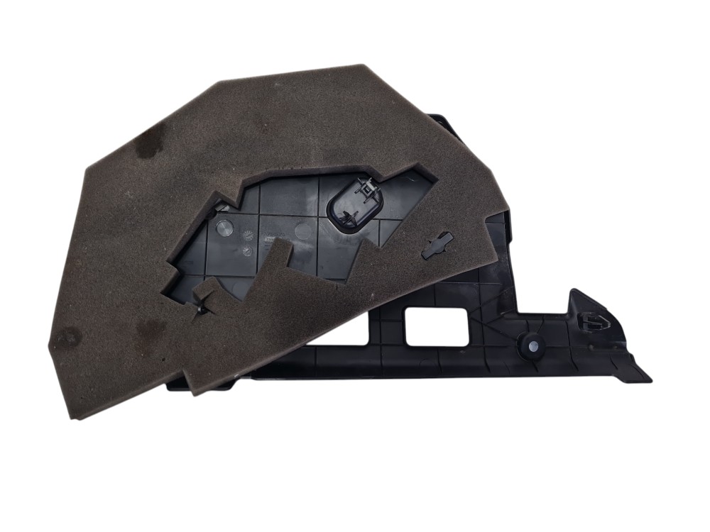 Acabamento Inferior Painel Volvo Xc90 T6 2019 A 2022 Direito 4
