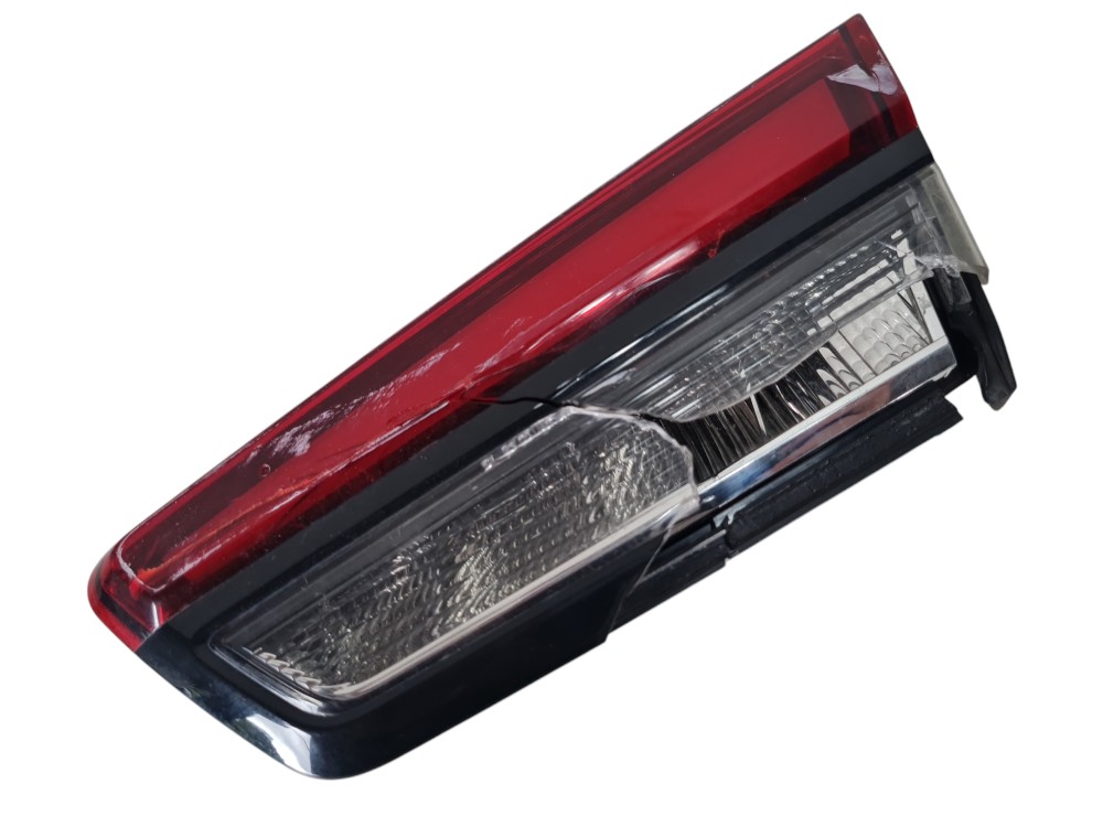 Lanterna Porta Malas Direito Honda Wr-v 2021 P Recuperação 2