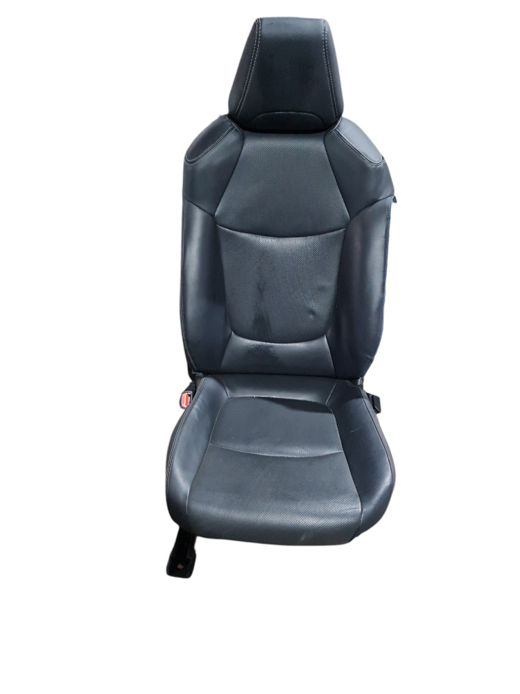 Banco dianteiro motorista Toyota Corolla Cross ano 2021 2022