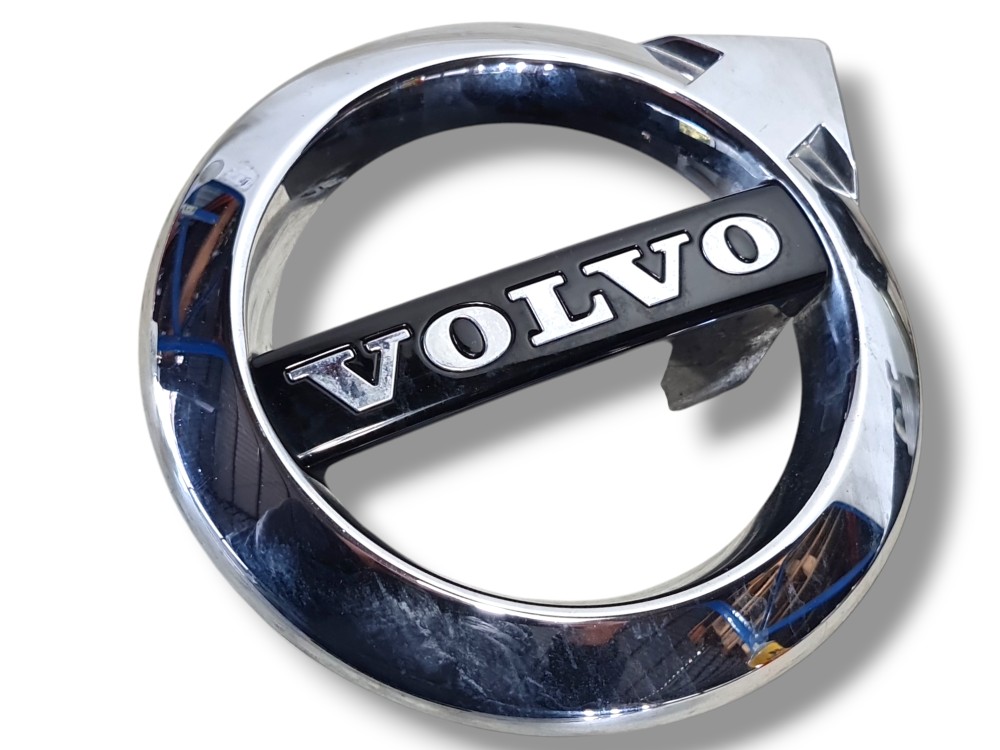 Emblema grade Volvo XC40 T5 2020 31833923 ORIGINAL 1