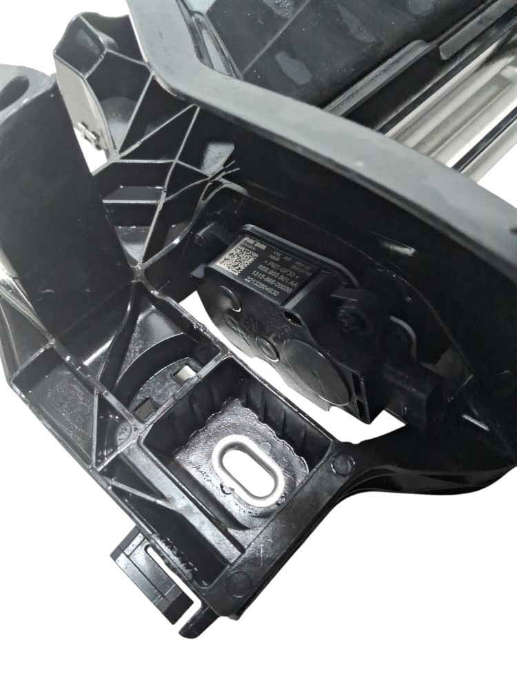Suporte Superior do Radiador Para O Audi Etron 2022 8