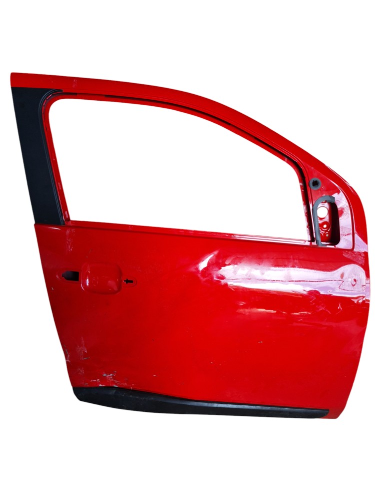Porta Dianteira Direita Fiat Strada Volcano 2023 Detalhe  Dianteira Direita 6